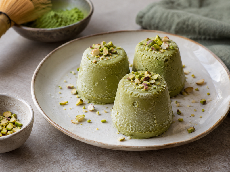Kulfi ingredient lot labels and plain versus nut-topped portions for allergen review